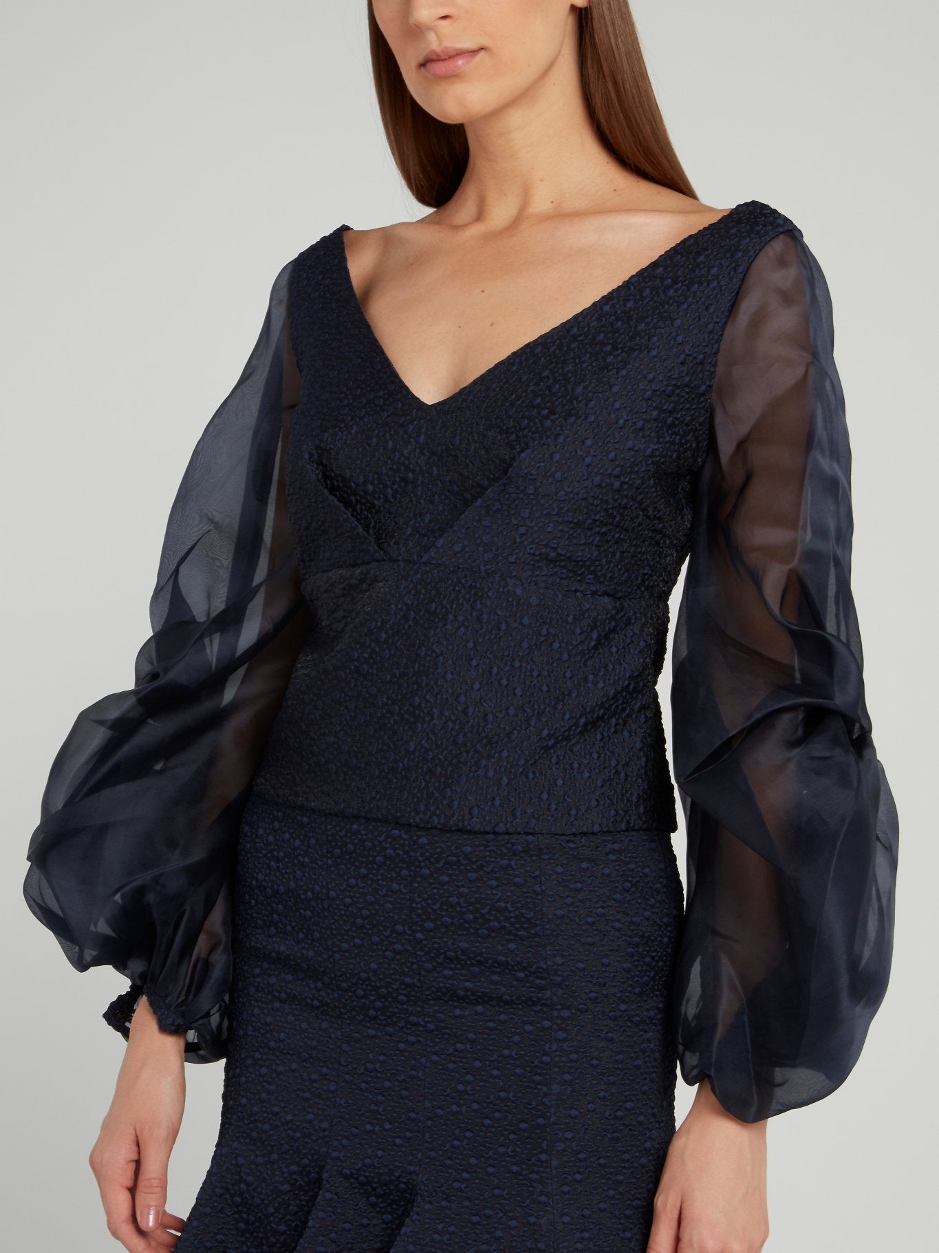 Темно-синяя блузка с прозрачными рукавами фонарик