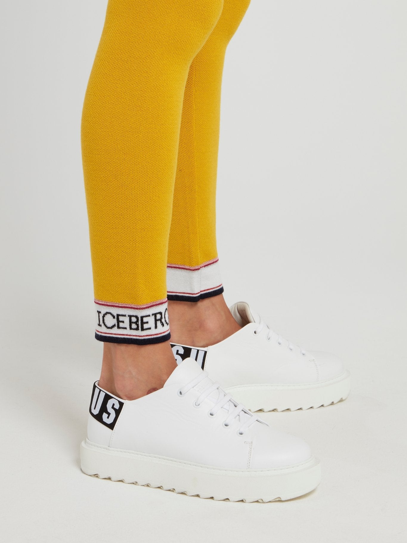 Трикотажные леггинсы горчично-желтого цвета