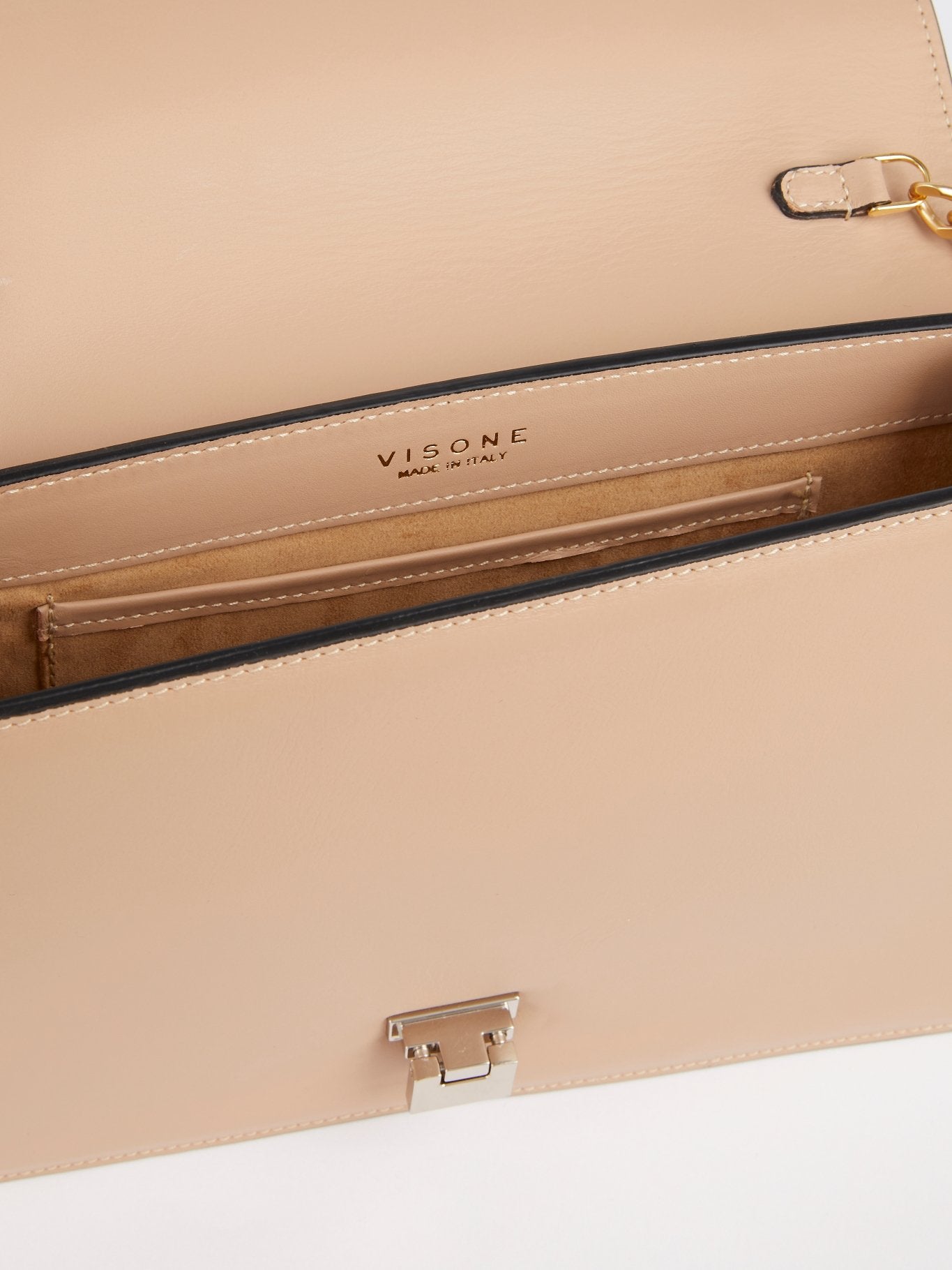 Бежевая кожаная сумка на плечо с медной цепочкой Lizzy