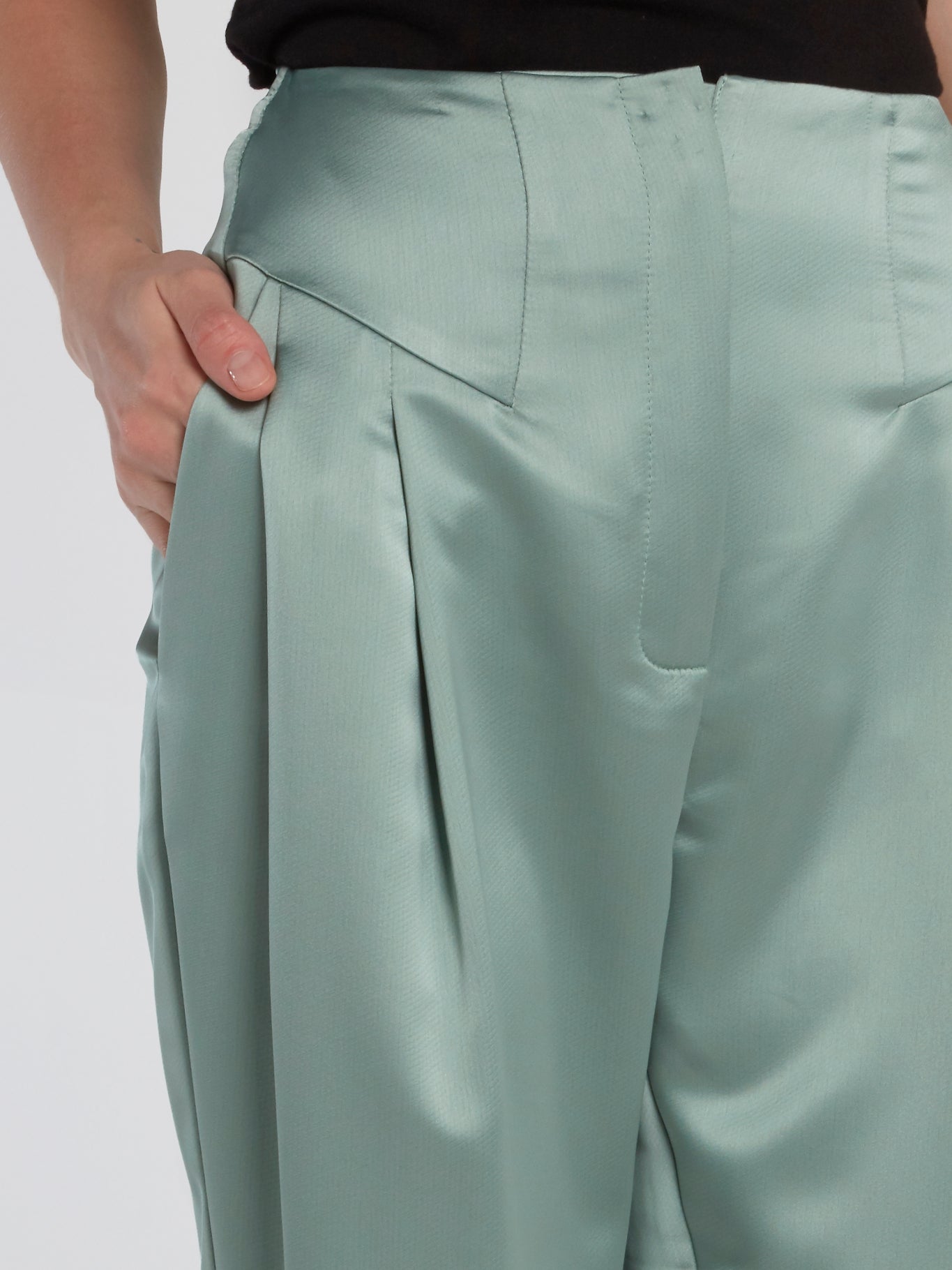 Mint High Rise Pegged Pants