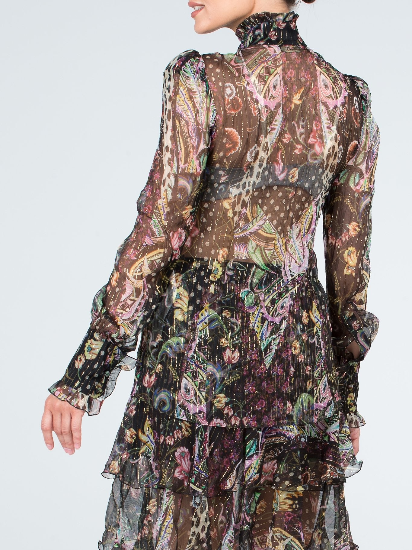 Блузка с оборками и рукавами-буф