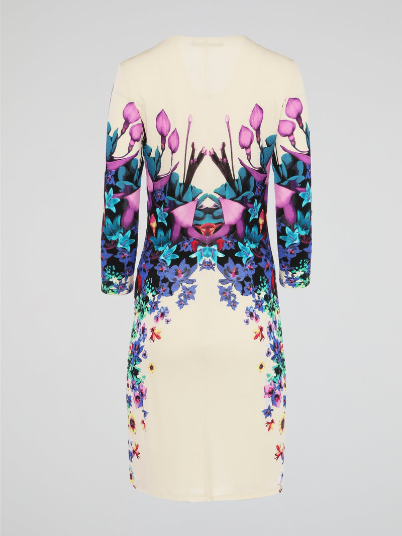 Step into a world of vibrant blossoms with the Floral Print Keyhole Dress by Roberto Cavalli. This exquisite piece transports you to a whimsical garden, where delicate petals dance across the soft fabric, creating a truly captivating ensemble. The keyhole detail adds an alluring touch, ensuring you steal the spotlight wherever you go.