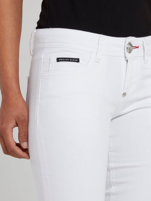 Белые классические джинсы скинни с логотипом