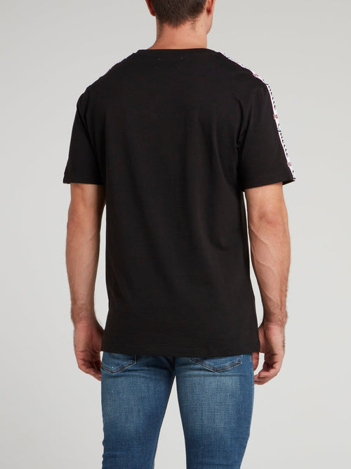 Черная футболка из джерси с логотипом на рукавах