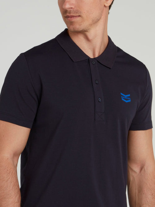 Темно-синяя рубашка поло из трикотажа с логотипом и шевроном